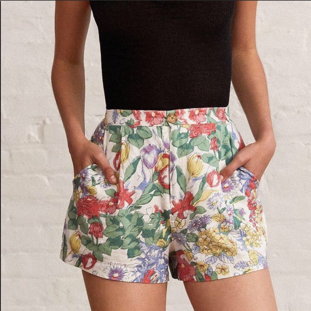 Urban Outfitters BDG Judy Floral Short
